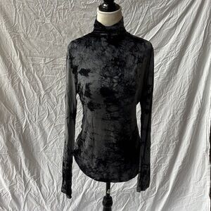 Chic Black Tie-Dye Long Sleeve Women's Top